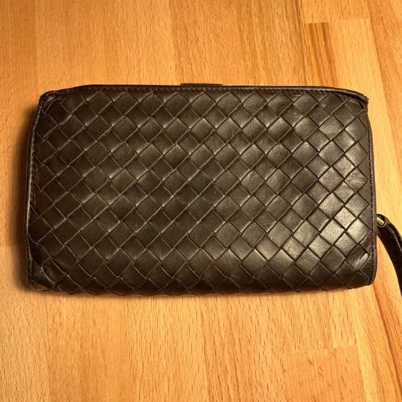 Bottega Veneta Black Quilted Wallet - Picture 3 of 9